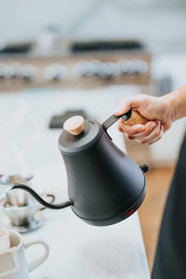Electric kettle 1st time usage tips